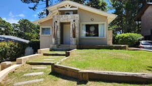 Casa De 200 M2 En Pinamar A Metros De E. Shaw