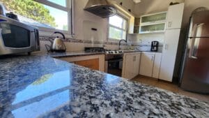 Casa De 200 M2 En Pinamar A Metros De E. Shaw