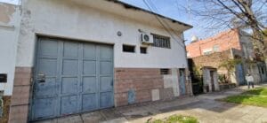 Galpon Multiproposito De 430 M2 Cubiertos A Metros De Avenida Mitre.